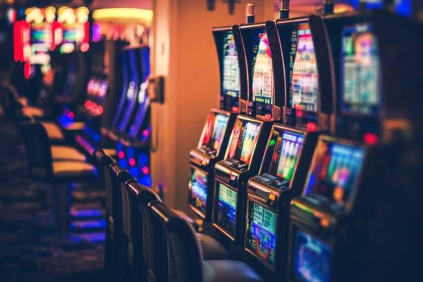 burgerslot login mobile app home screen showing live-dealer tables and sportsbook menu